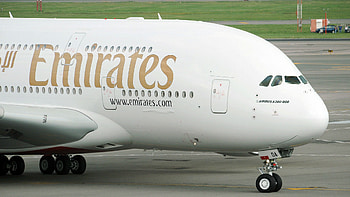 Sharing accident illegal, UAE aviation regulations, Safety reminders, Incident response HD wallpaper
