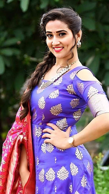 Manjusha, telugu anchor, manusha HD phone wallpaper