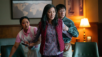 Stephanie Hsu movies, Best movies and shows HD wallpaper