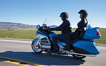 Patsy and Jerry on their World Tour, blue, honda, pillion, goldwing HD wallpaper