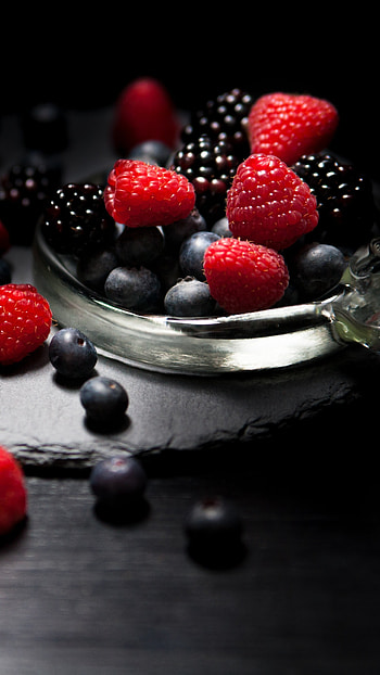 Raspberry and berry fusion, Stunning , Captivating visuals, Tempting and delightful HD phone wallpaper