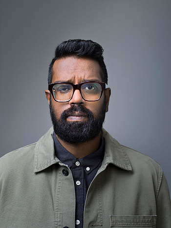 Romesh Ranganathan, Off the Kerb, Stand-up comedy, Hilarious performer HD phone wallpaper