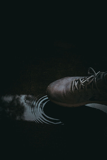 Dark, Sneakers, Touching, Touch, Puddle, Sneaker HD phone wallpaper