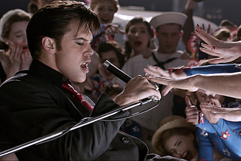 Elvis (Austin Butler), Movies, Elvis movie release date, Baz Luhrmann HD wallpaper