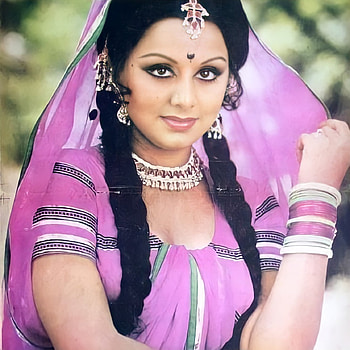 Neetu singh, lip, Bollywood HD phone wallpaper