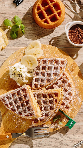 Banana dessert , , Sweet cravings, Tempting treat HD phone wallpaper