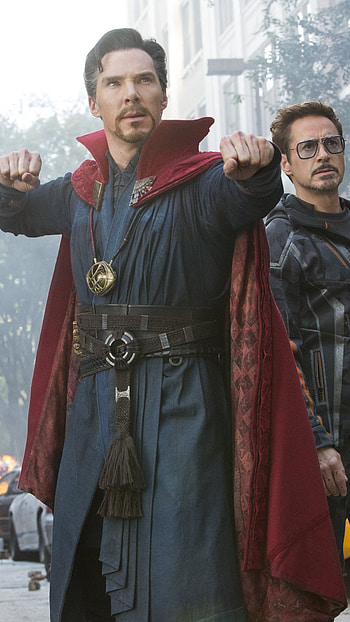 Avengers Infinity War, Doctor Strange, Hulk, Iron Man, Epic battle HD phone wallpaper