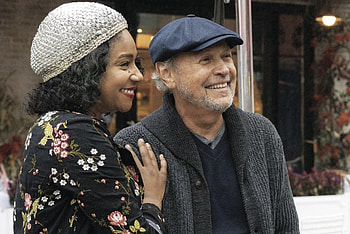 Billy Crystal movies, Crystal Haddish, Here Today, Billy Crystal Fayetteville Flyer HD wallpaper
