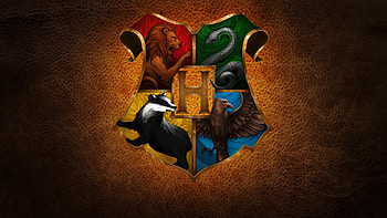 Hogwarts crest, Decorative design, Digital art HD wallpaper