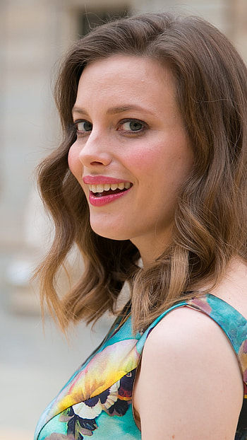 Celebrity, Gillian Jacobs HD phone wallpaper