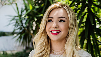 Peyton List Cute Smile , peyton-list, celebrities, girls, actress, smile, cute HD wallpaper