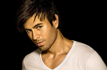 Enrique Iglesias, , background, cat HD wallpaper