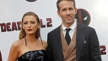 Blake Lively, Ryan Reynolds, divorce rumors, not happy HD wallpaper