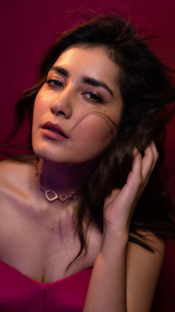 Rashi khanna, telugu actress HD phone wallpaper