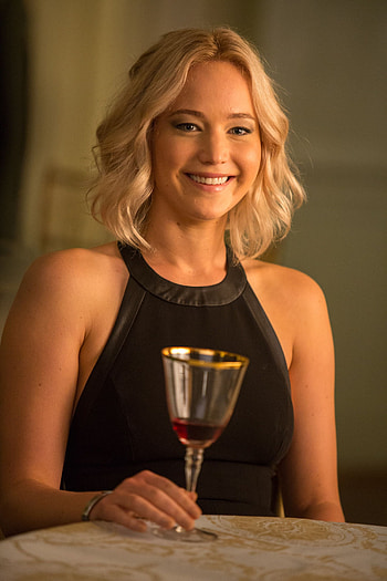 Passengers movie ideas, Gripping plot, Psychological thriller, Chris Pratt's performance HD phone wallpaper