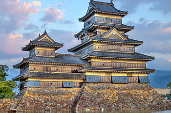 Inui Kotenshu and Tenshu, Matsumoto Castle HD wallpaper
