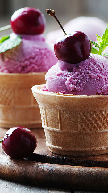 ice cream cherries, Delicious food, Tempting dessert, Juicy sweetness HD phone wallpaper
