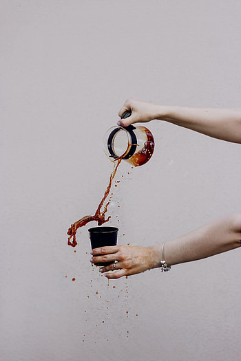Coffee, Miscellanea, Miscellaneous, Spray, Glass, Hands HD phone wallpaper