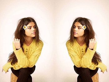 Selena Gomez, model, Selena, , singer, beautiful, Gomez, actress, 2014, sweater HD wallpaper