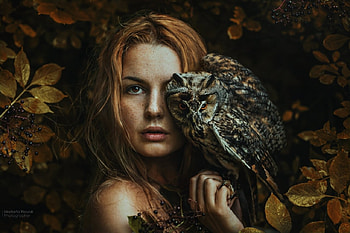 Girl and owl, bird, face, bufnita, redhead, owl, pasari, woman, model, girl, marketa novak HD wallpaper