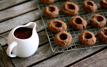 Cookies , graphy bliss, Artistic delight, Sweet confections HD wallpaper