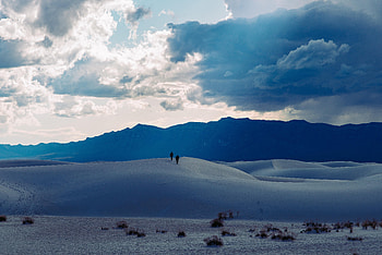 People, Mountains, Desert, Miscellanea, Miscellaneous, Dahl, Distance, Hill HD wallpaper