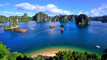 Halong Bay, Vietnam's beauty, Scenic wonders, Captivating landscapes HD wallpaper