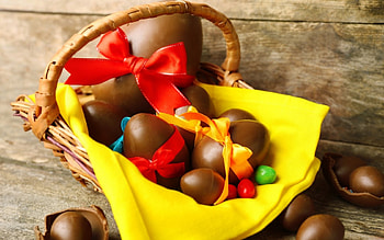 Happy Easter!, egg, sweet, chocolate, dessert, food, bunny, basket, yellow, red, card, easter, bow HD wallpaper