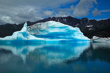 Glacier Iceberg, Reflections, Icebergs, Glaciers, Sea, Nature, Oceans HD wallpaper