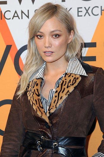 Pom Klementieff style, Clothes outfits, Fashion HD phone wallpaper