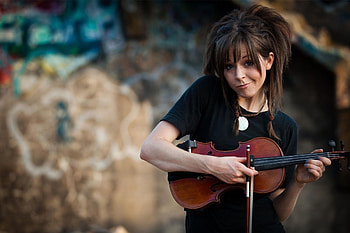 Lindsey Stirling, Musik foto, Captivating performance, Lively composition HD wallpaper