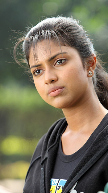 Amala Paul, telugu actress HD phone wallpaper