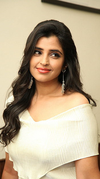 Shyamala Devi, telugu actress, anchor HD phone wallpaper