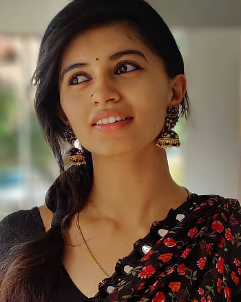 Harija, flash graphy, lip, tamil actress HD phone wallpaper