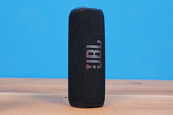 JBL Flip 6, Compact size, Powerful performance, Speaker review HD wallpaper