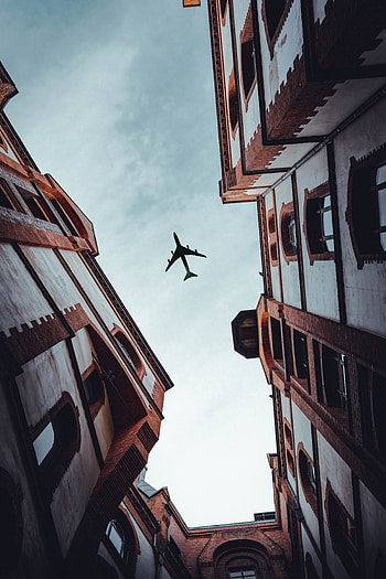 Building, Miscellanea, Miscellaneous, Flight, Plane, Airplane, Facade, Bottom View HD phone wallpaper