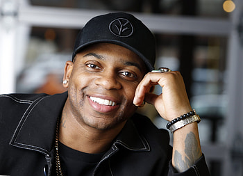 Jimmie Allen net worth, career, personal life, Otakukart HD wallpaper