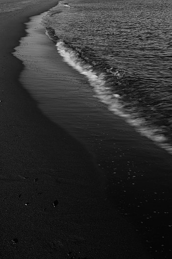 Nature, Sea, Sand, Shore, Bank, Dark, Bw, Chb, Foam, Surf HD phone wallpaper
