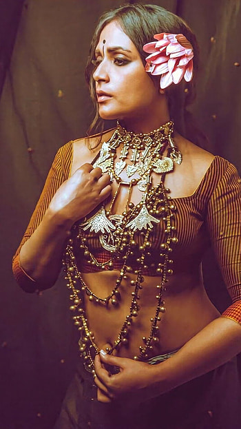 Richa Chadda, bollywood actress HD phone wallpaper