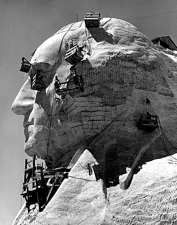 Monument construction, Mount Rushmore , Travels expertise, Historical site HD phone wallpaper