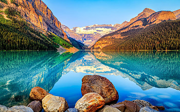 Lake Louise, Banff National Park, Canadian Rockies, Alberta beauty HD wallpaper