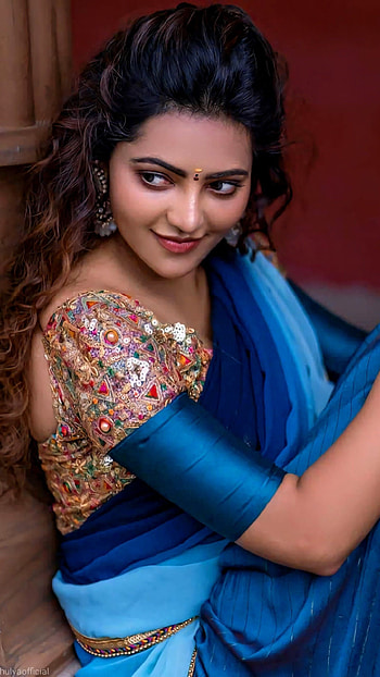 Athulya ravi, tamil actress, , saree beauty HD phone wallpaper