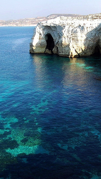Blue Lagoon paradise, Crystal clear waters, Serene beauty, Tropical getaway HD phone wallpaper