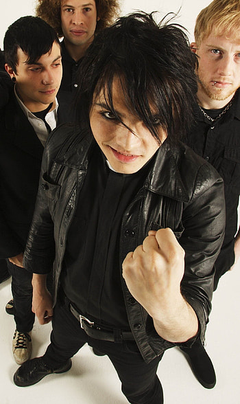 MCR (My Chemical Romance), Music icons, Heartbreaking lyrics, Band hoot HD phone wallpaper