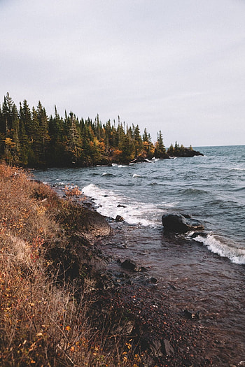Lake Superior, Macbook , Computer backgrounds, Stunning lakes HD phone wallpaper