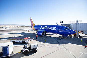 Southwest Airlines, Wanna get away fares, NerdWallet, Guide HD wallpaper
