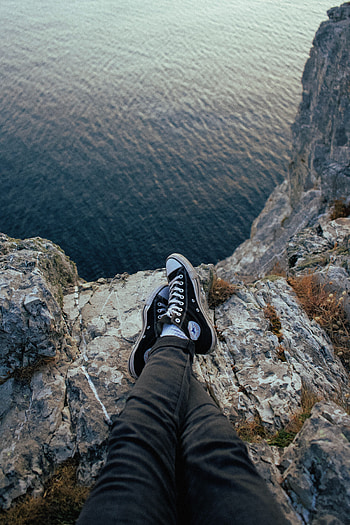 Sea, Rock, Miscellanea, Miscellaneous, Legs, Overview, Review, Cliff HD phone wallpaper