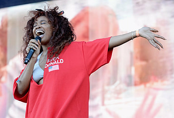 2016 Budweiser Made in America Festival, SZA HD wallpaper