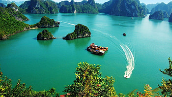 Hanoi, Vietnam, Historic landmarks, Vibrant culture, Enchanting cityscape HD wallpaper