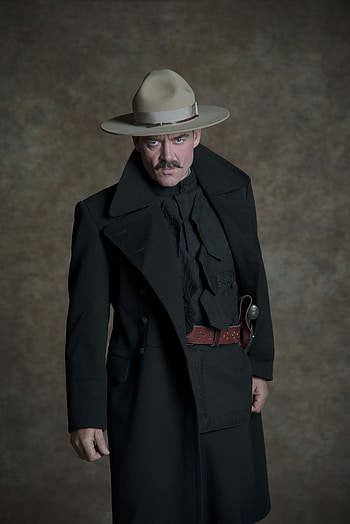 Marton Csokas, Klondike superintendent, Fanpop , Iconic role HD phone wallpaper